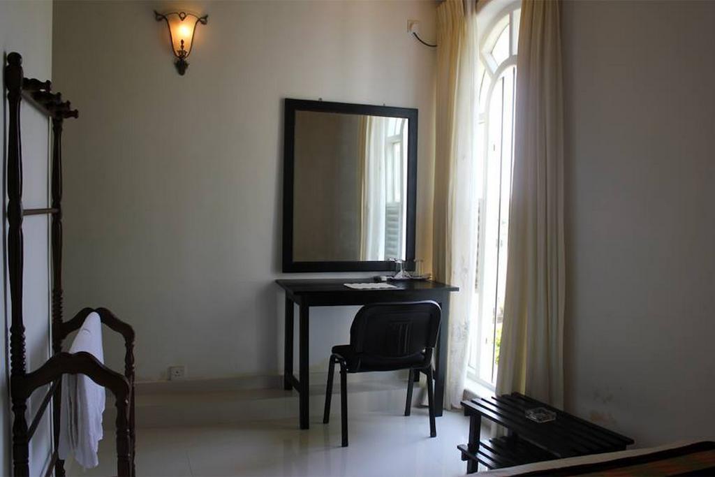 Fort De 19 Villa - Galle Fort Bilik gambar